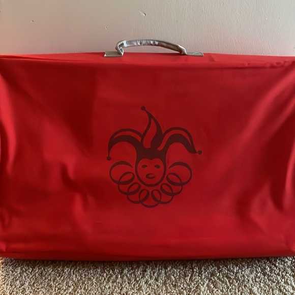 FAO Schwarz world map wall mat & carry - Picture 8 of 8